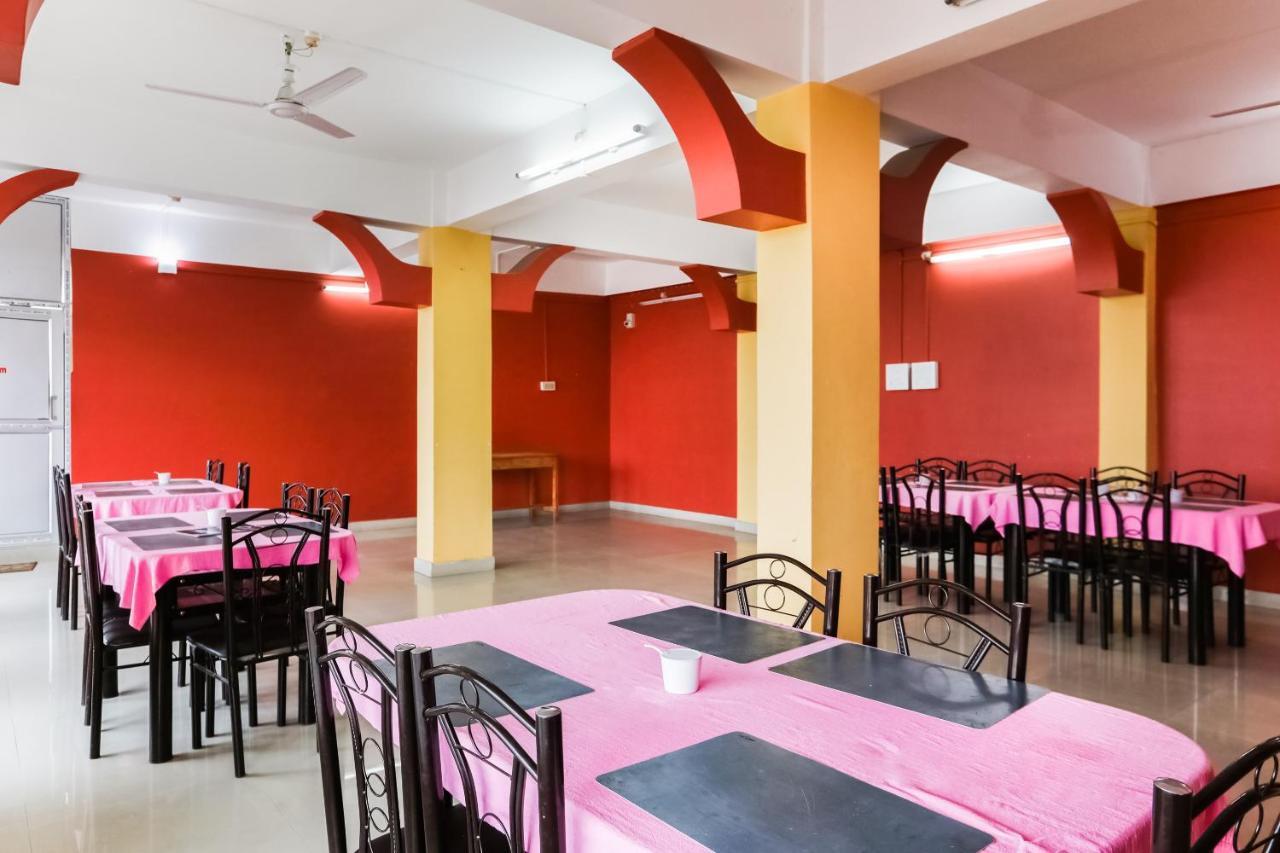 Oyo 44821 Hotel Paane Pasighat Bagian luar foto