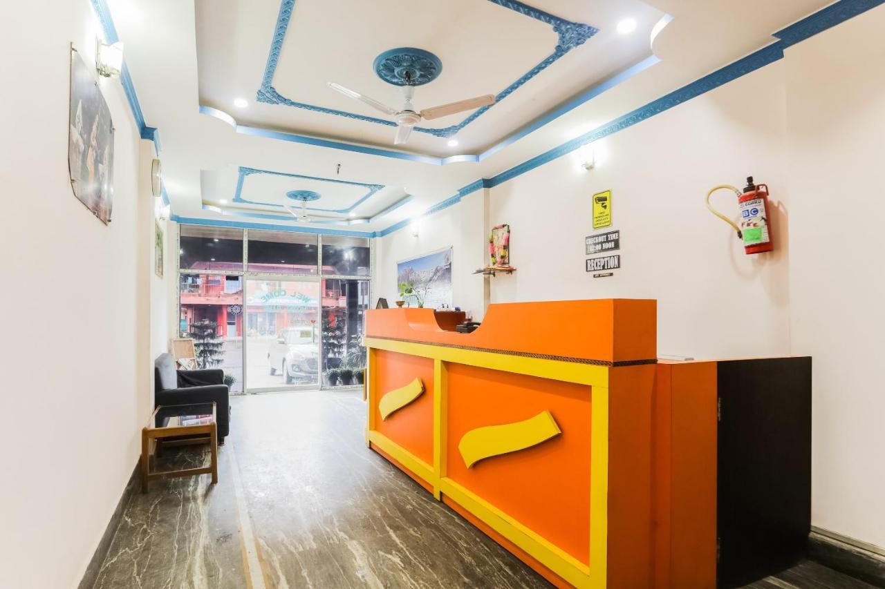 Oyo 44821 Hotel Paane Pasighat Bagian luar foto